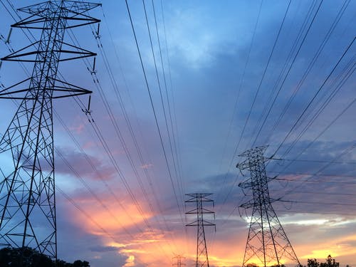 Power lines jeopardise World Heritage bid