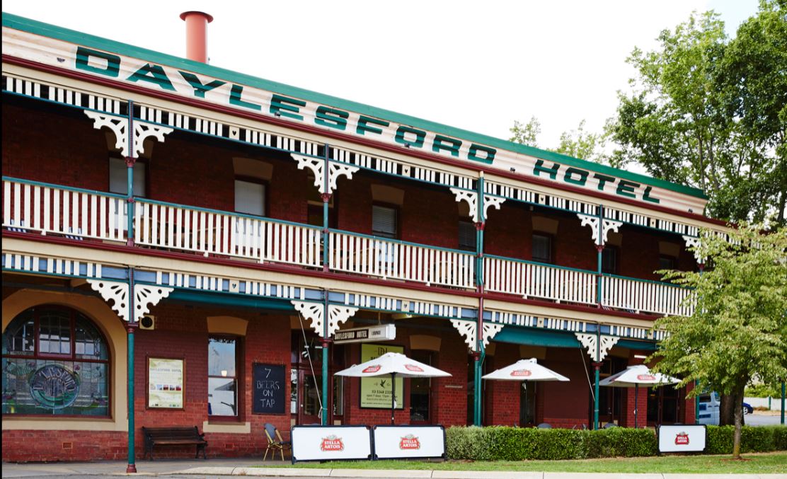 https://tlnews.com.au/wp-content/uploads/2023/11/Daylesford-Hotel.jpg